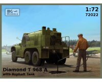 Diamond T 968A with Asphalt Tank