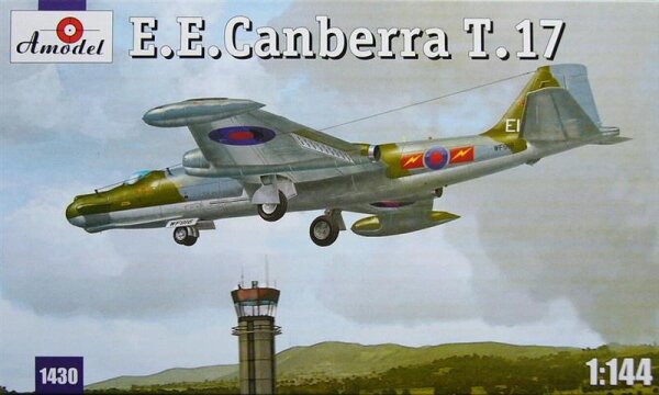 BAC/EE Canberra T.17