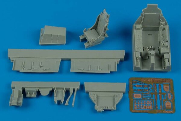 F-84F Thunderstreak cockpit set (KINETIC)