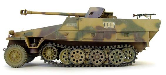 Sd.Kfz. 251/22 Ausf. D "Pakwagen"