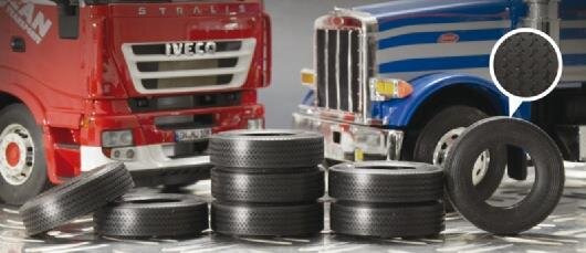 LKW-Reifen (Gummi) 8 Stück 1:24