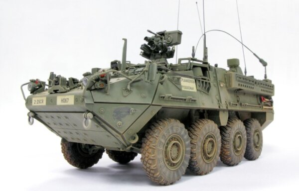 1/35 M1130 Stryker Command Vehicle CV / TACP