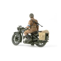 1/35 British BSA M20 Motorcycle with Military Police