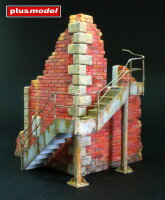 1/35 Factory Corner wirh Steps