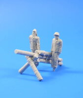 Japanese Army dummy soldiers WWII (2 fig + Gun)