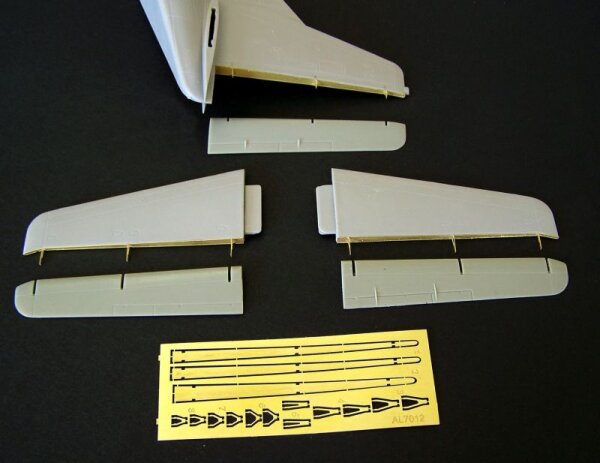 Tail surfaces for C-123 Provider (Roden)