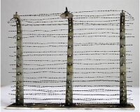 Barbed wire fence (Stacheldrahtzaun)
