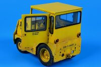 UNITED TRACTOR GC340/SM-340 US Navy/DLA (with cab)