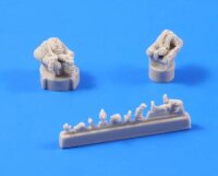 1/72 WWII German Pilots at rest (2 fig)