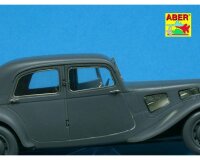 Citroen Traction 11CV Staff Car - Tamiya