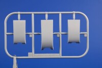 1/48 Spitfire Mk.XII against V-1 Flying Bomb