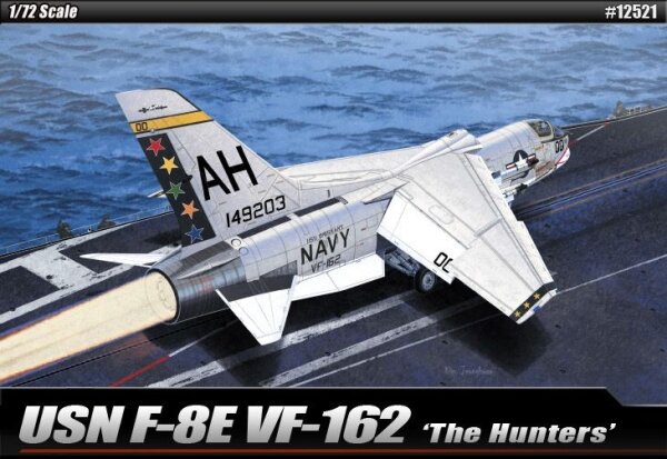 Vought F-8E Crusader "VF-162 The Hunters"