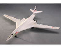 1/72 Tupolev Tu-160 Blackjack Bomber