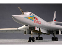 1/72 Tupolev Tu-160 Blackjack Bomber