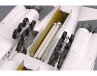 1/72 Tupolev Tu-160 Blackjack Bomber