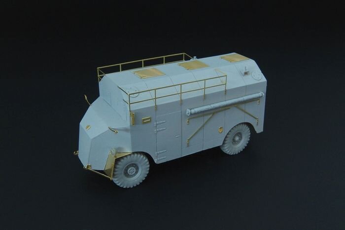 AEC Dorchester - British Armored Command Vehicle - Modellbauversand H ...