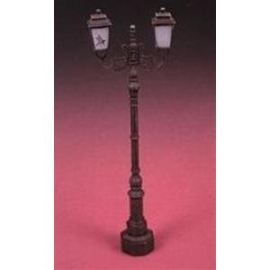 Double antique street lamp