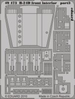 B-24D front interior (REV/MONO)