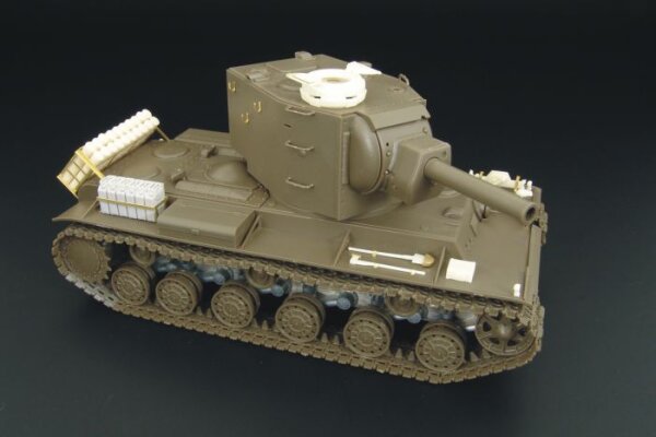 Pz.Kpfw. KV-II 754 ( r )