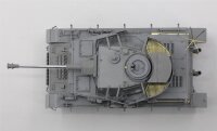 1/35 Pz.Beob.Wg. IV Ausf. J w/ Commander + Infantryman