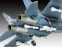 1/144 Suchoi Su-27 Flanker