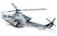 Bell AH-1Z "Shark Mouth" USMC 1:35