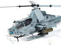 Bell AH-1Z "Shark Mouth" USMC 1:35