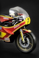 1/9 Suzuki RG 500 XR27