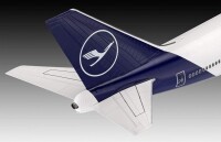 1/144 Boeing 747-8 Lufthansa "New Livery"