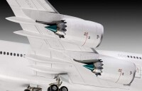 1/144 Boeing 747-8 Lufthansa "New Livery"