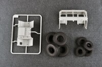 1/35 M983A2 HEMTT Tractor with M870A1 Semi-Trailer