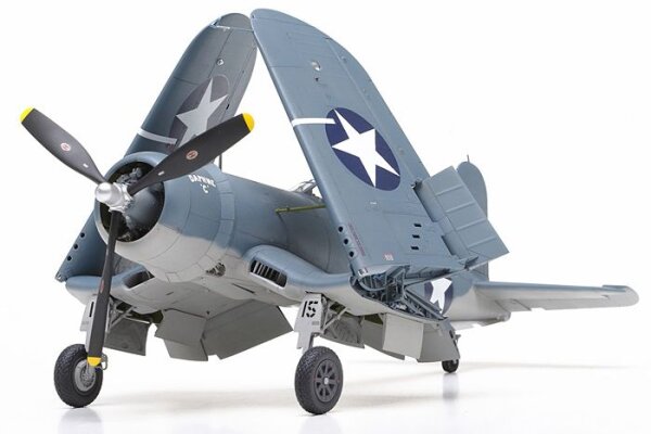 Vought F4U-1 Corsair "Bird Cage"