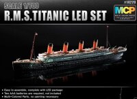 R.M.S. Titanic + LED Set