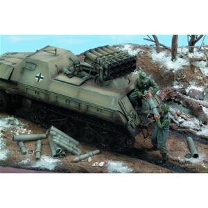 Panzerwerfer 42 Crew-Russia ‘42 (3 Fig.)