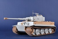 1/16 Pz.Kpfw.VI Ausf.E Sd.Kfz.181 Tiger I (Late Production)