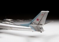 1/144 Tupolev Tu-95MS Bear