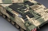 1/35 Panzerhaubitze 2000 w/Add-on Armor