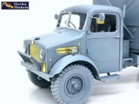 1/35 Bedford OYD Truck 3t 4x2 GS (Wooden Cargo Body)