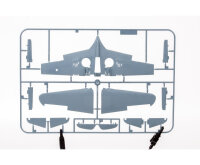 1/48 Curtiss P-40E Warhawk WEEKEND edition