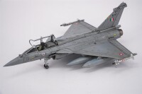 1/72 PAF J-10CE Multi-Role Fighter & IAF Rafale 2 in 1