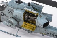 1/35 AH-1W Super Cobra (Turned Exhaust)