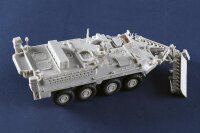 1/72 M1132 Stryker Engineer Squad Vehicle w/SMP & AMP