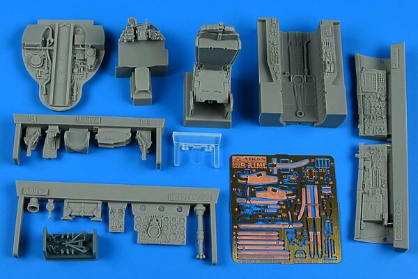 1/32 MiG-21MF Fishbed J Cockpit Set Early