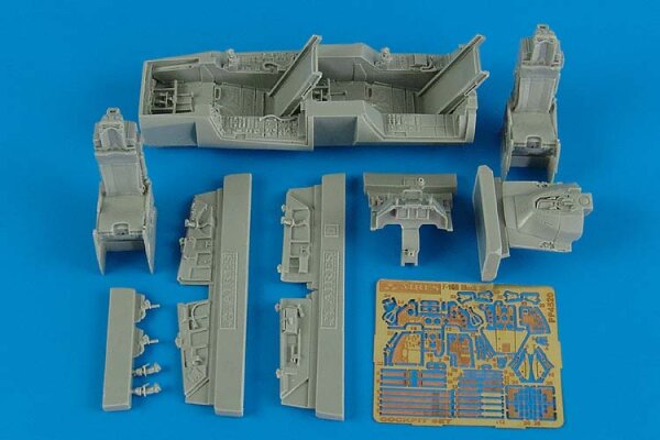 F-16B Fighting Falcon cockpit set (Kinetic)