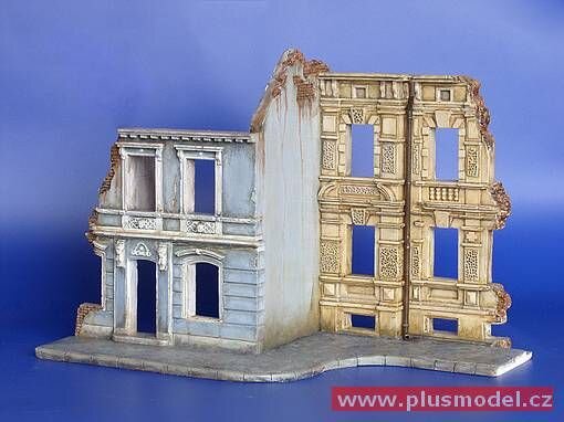 Block of Flats- Ruine