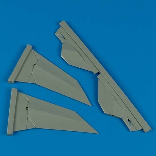 F-117A Nighthawk vertical fin (Academy)