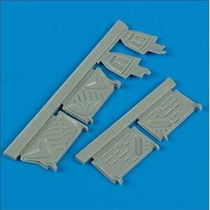 F4U-1 Corsair undercarriage covers (Tamiya)